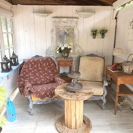 Maison Charmante à Avec Piscine Privée